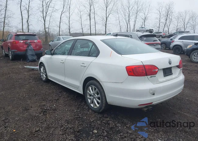 3VWDX7AJXDM358221: 44528567