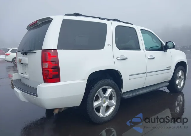 1GNSKCE05ER173102: 44529686