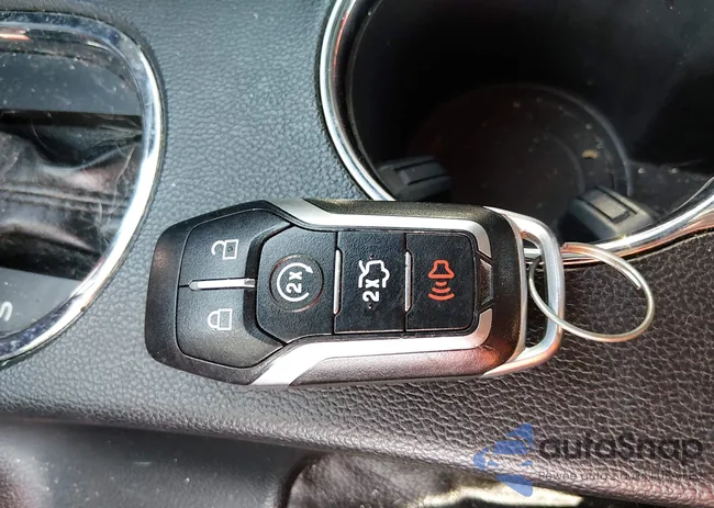 1FA6P8TH7G5289743: 44529705