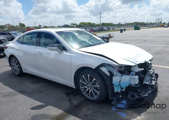 58ADA1C18MU012912: 44529724