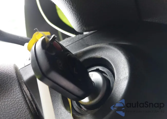 1FADP3F22EL274271: 44529847