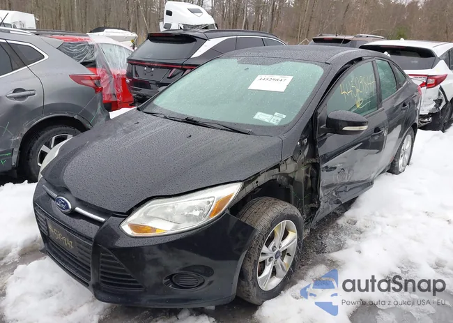 1FADP3F22EL274271: 44529847