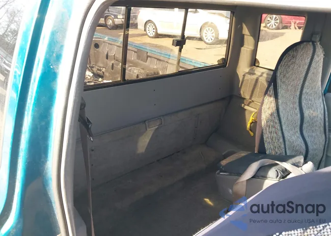 1FTCR14U3VTA73732: 44529850