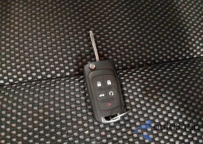 2GNFLFEK1G6204300: 44529856