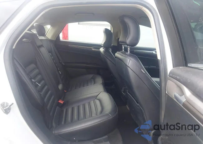 3FA6P0CD0KR139431: 44529964