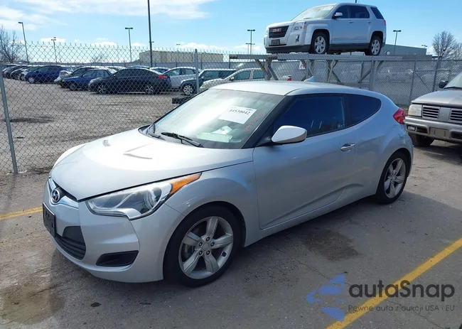 KMHTC6AD1DU144806: 44530042