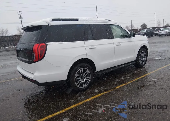 1FMJU1J85SEA27070: 44530147