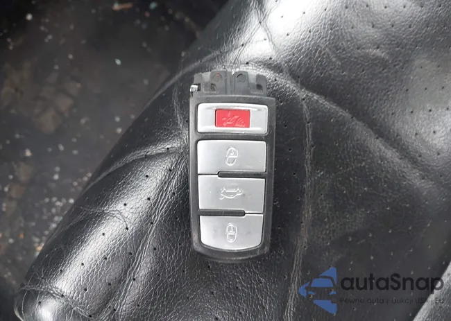 WVWEK73C28P044423: 44530180