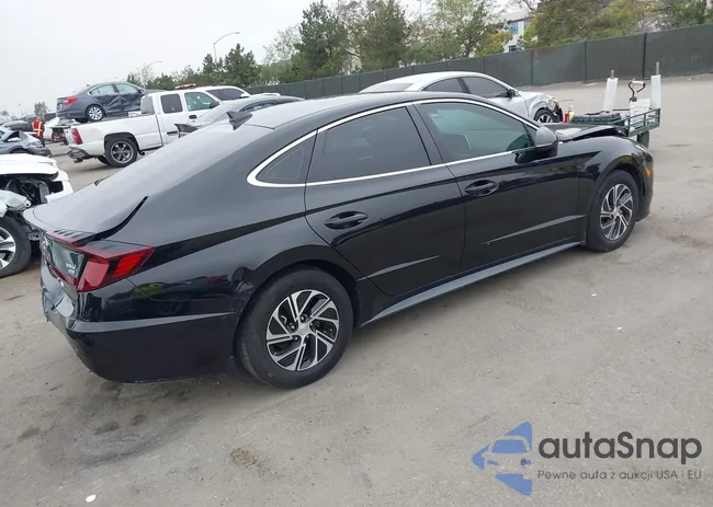 KMHL24JJ1NA037075: 44529326