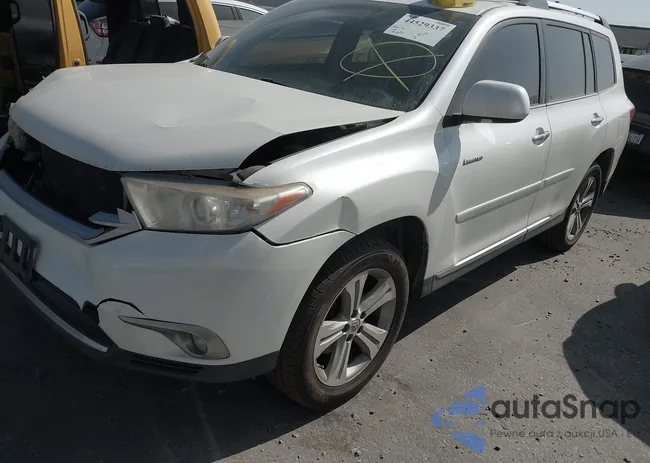 5TDYK3EH9DS136532: 44529337