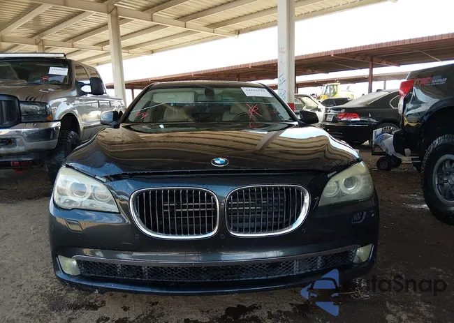 WBAKB8C57BCY66849: 44529344