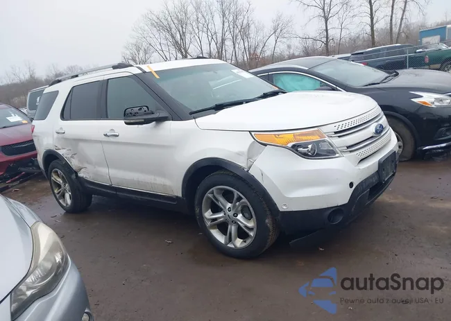 1FMHK8F83CGA12210: 44529389