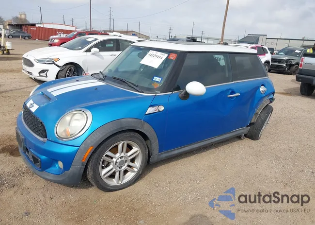 WMWSV3C58BTY20666: 44529414