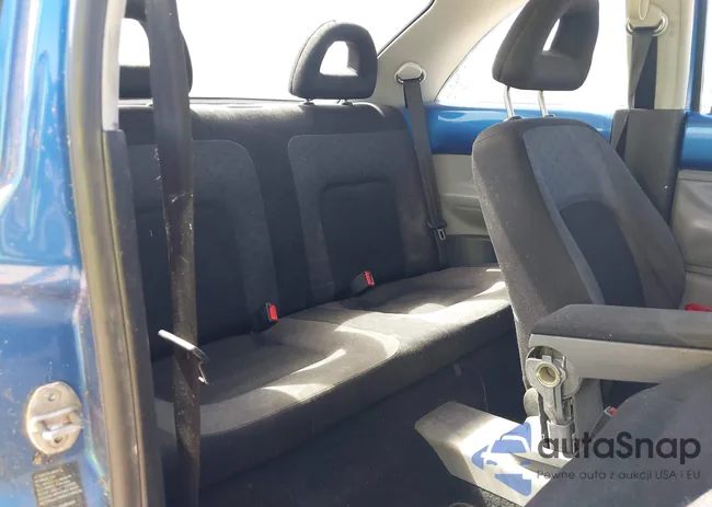 3VWCS21C21M424349: 44529475