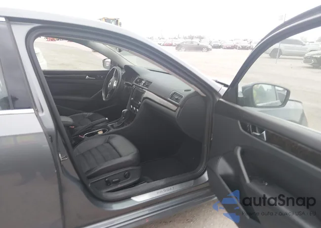 1VWCM7A39EC031642: 44529506