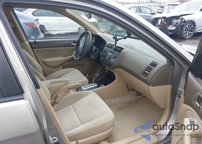 2HGES26724H506965: 44529507