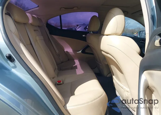 JTHCK262382022942: 44530680