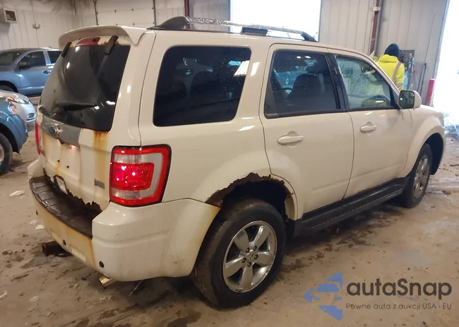 1FMCU9EG8CKB00556: 44530684