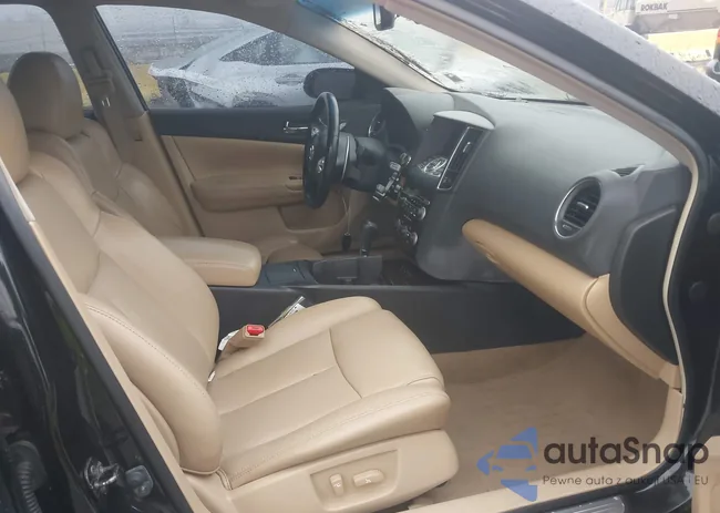 1N4AA5AP6AC808580: 44530718