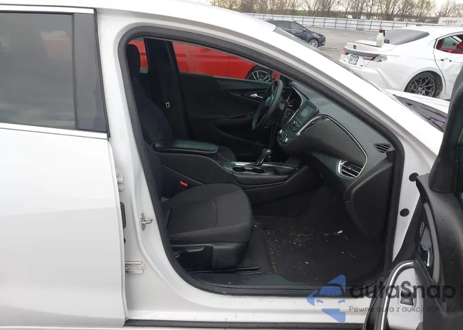 1G1ZD5ST6JF255713: 44530750