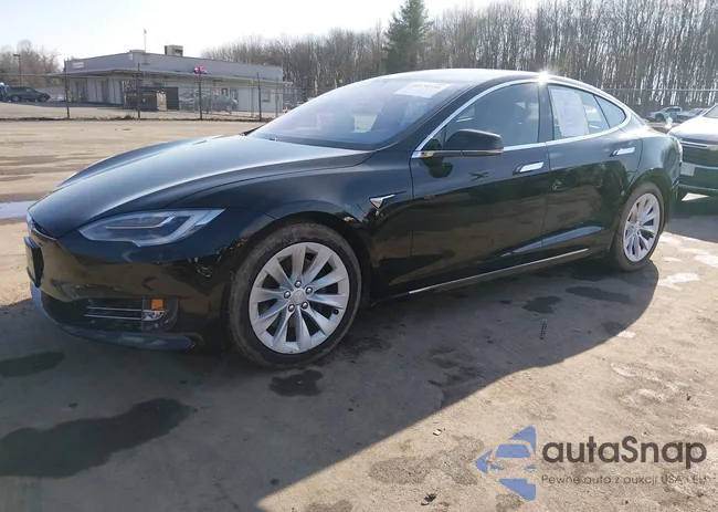 5YJSA1E10HF210494: 44530751