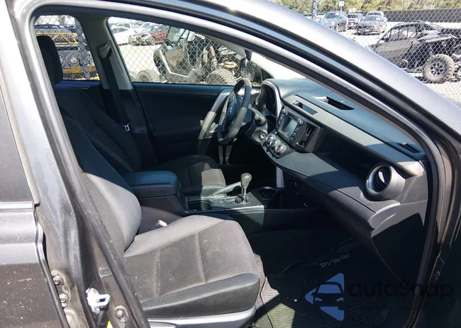 JTMZFREV8JJ753429: 44530797