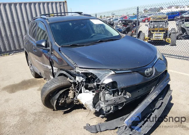 JTMZFREV8JJ753429: 44530797