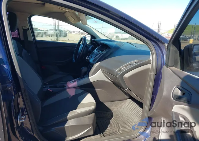 1FAHP3K29CL152771: 44530950