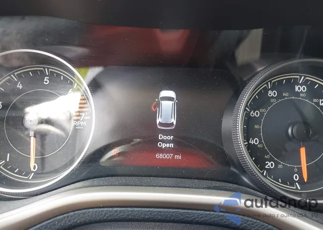 1C4PJLDB6JD553819: 44531055