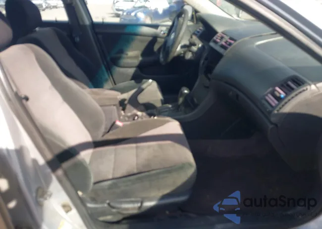 1HGCM56405A131313: 44531057