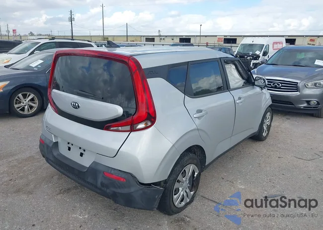 KNDJ23AU6L7121726: 44531096