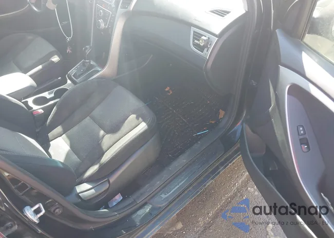 KMHD35LE8DU104596: 44530370