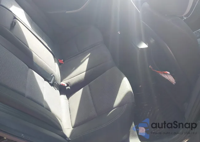 KMHD35LE8DU104596: 44530370