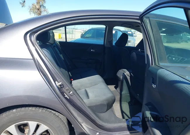 1HGCR2F37EA020135: 44531654