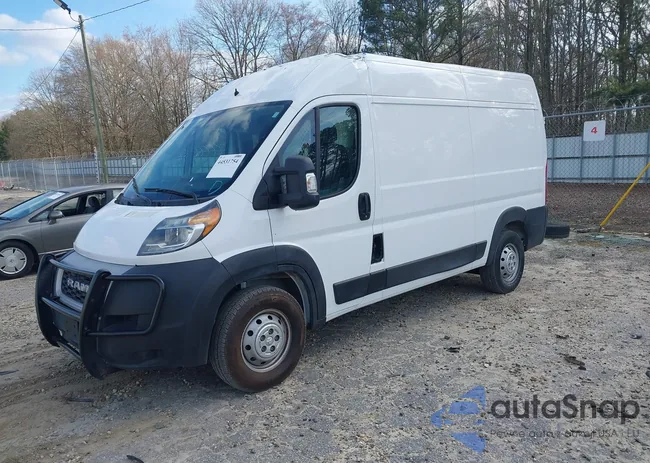 3C6TRVCG8KE526483: 44531754