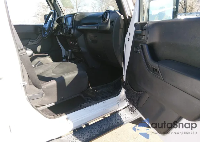 1C4BJWDG2FL609193: 44531811