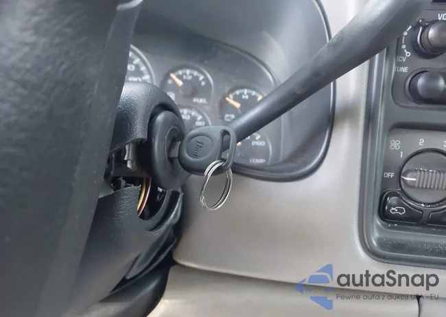 2GCEK19T811321518: 44531832