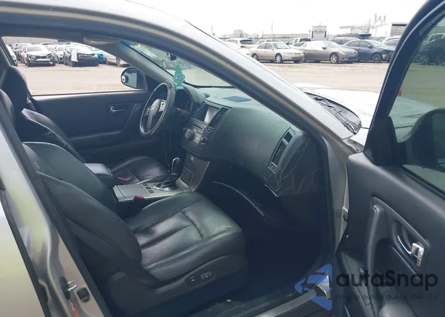 JNRAS08U78X103733: 44531934