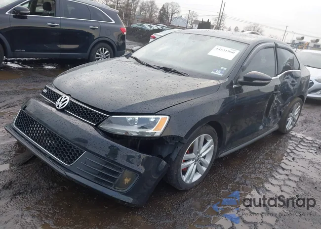 3VW4S7AJ2EM233875: 44531960