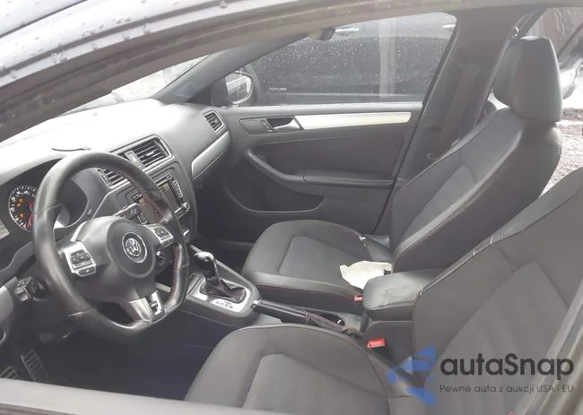 3VW4S7AJ2EM233875: 44531960