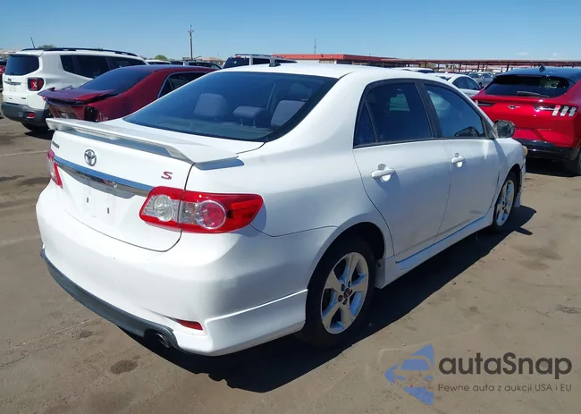 2T1BU4EE4CC826532: 44531976