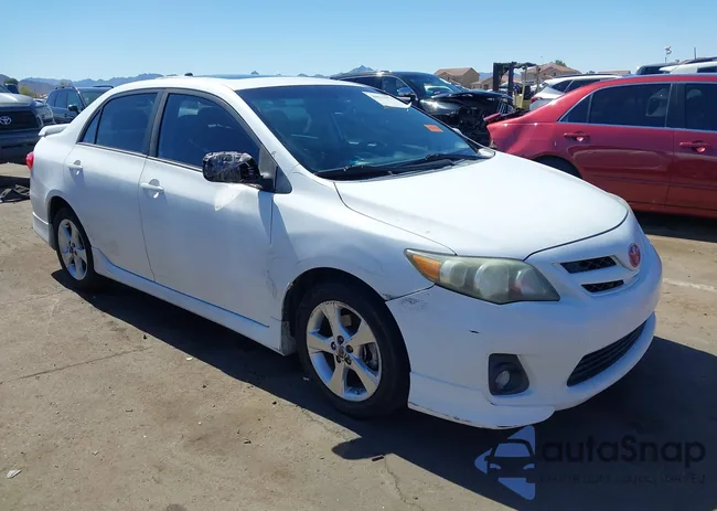 2T1BU4EE4CC826532: 44531976