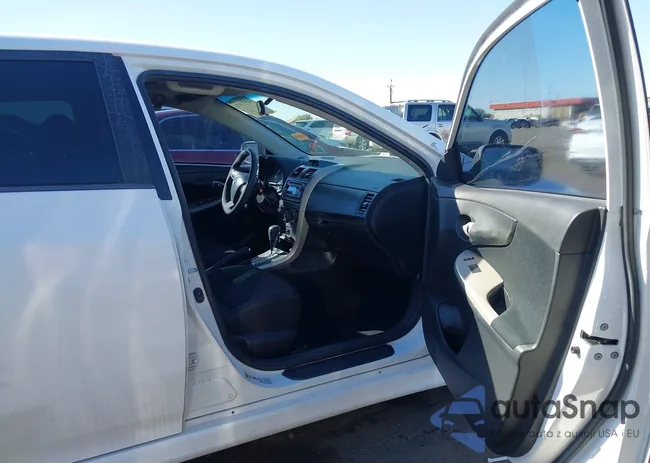 2T1BU4EE4CC826532: 44531976