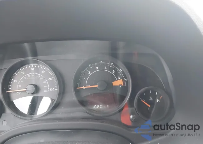 1C4NJCBA8HD186689: 44532124