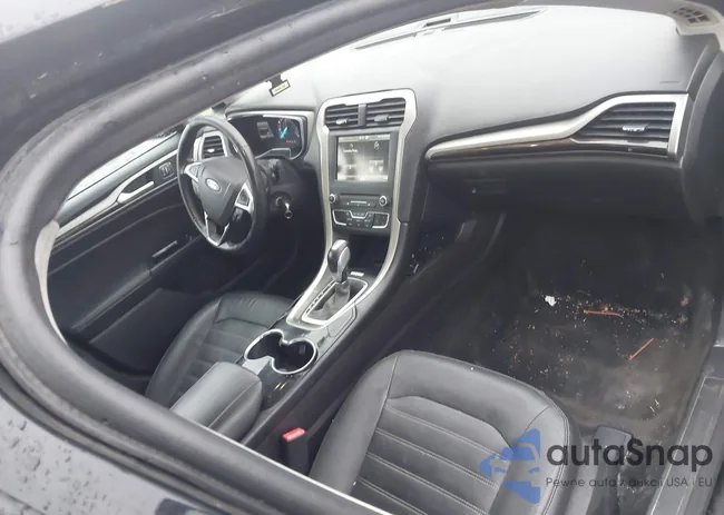 3FA6P0T99GR221340: 44531217