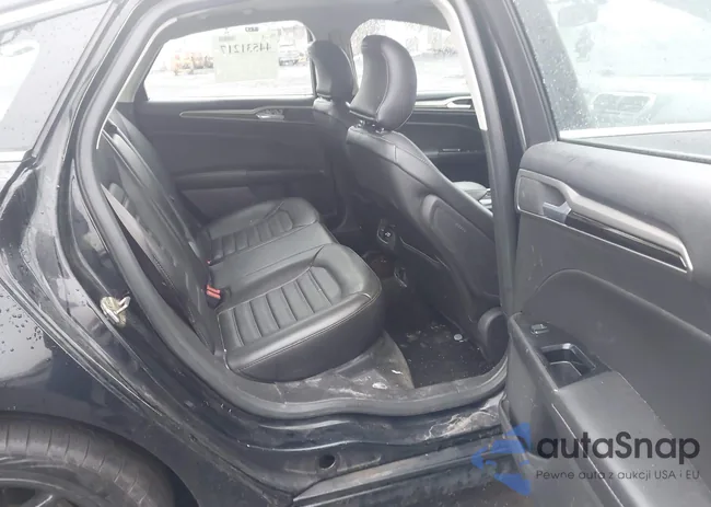 3FA6P0T99GR221340: 44531217