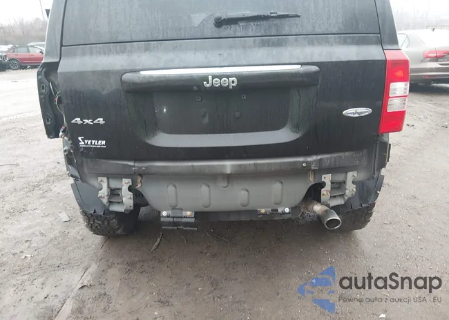 1C4NJRFB1GD805590: 44531314