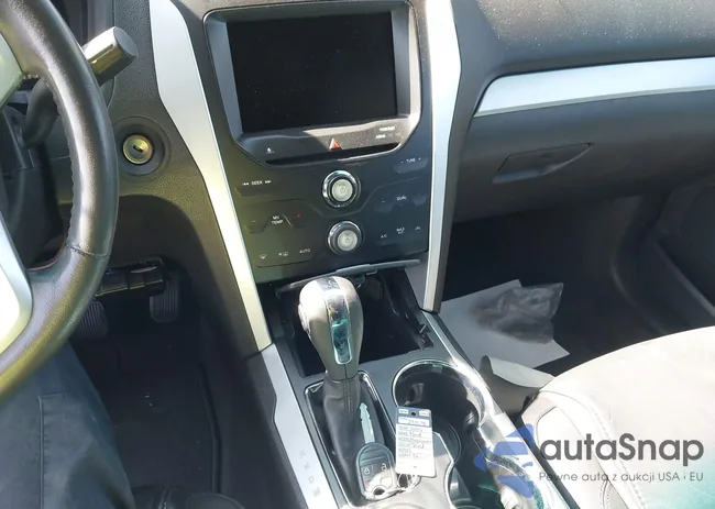 1FM5K7D88FGA40850: 44531379