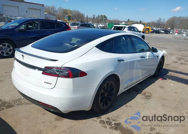 5YJSA1E48GF142597: 44531423