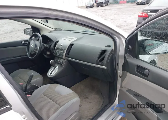 3N1AB6AP2AL727015: 44531580